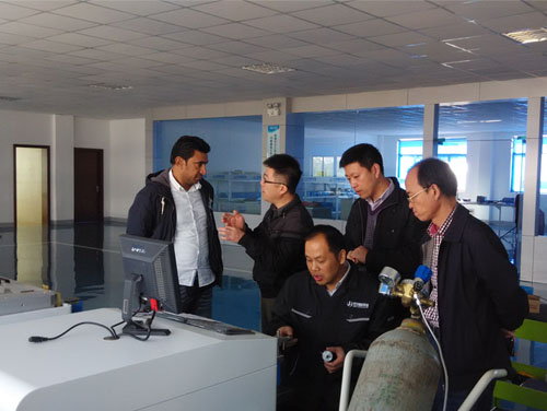 外國(guó)客戶(hù)來(lái)我司參觀 